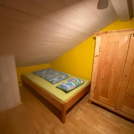 Holiday home Gaestehaus Am Gruenen Gleis *